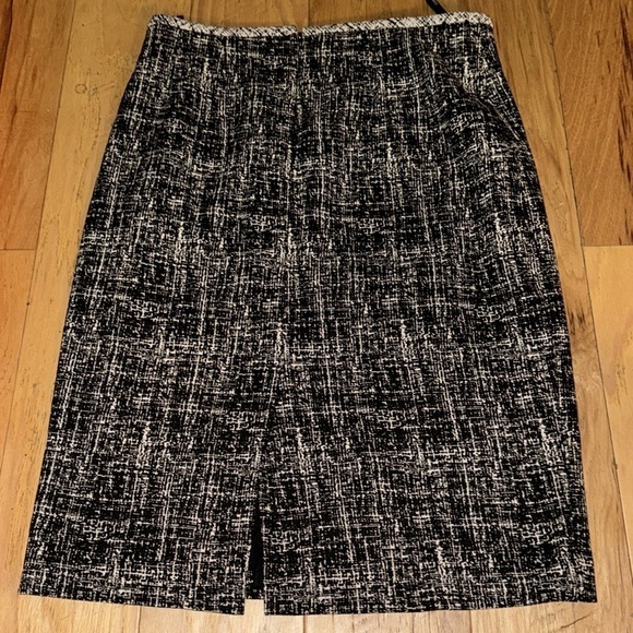 Calvin Klein Sz 4 black white pencil skirt - Picture 2 of 6